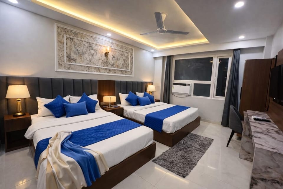 Bed, TV and multimedia, air conditioner