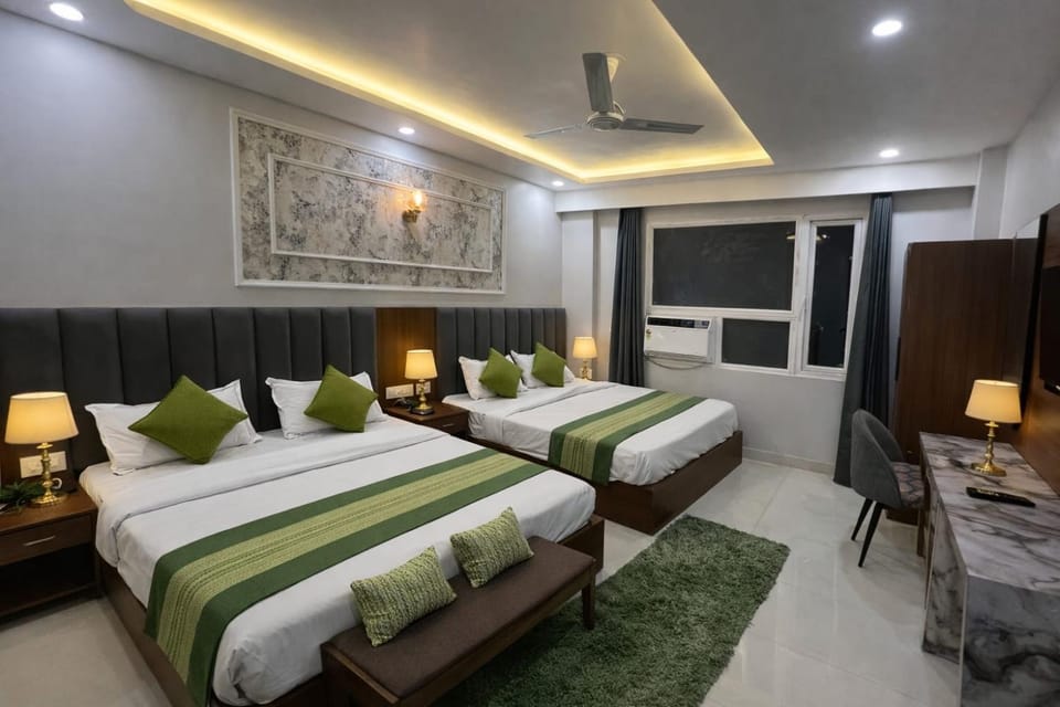 Bed, Photo of the whole room