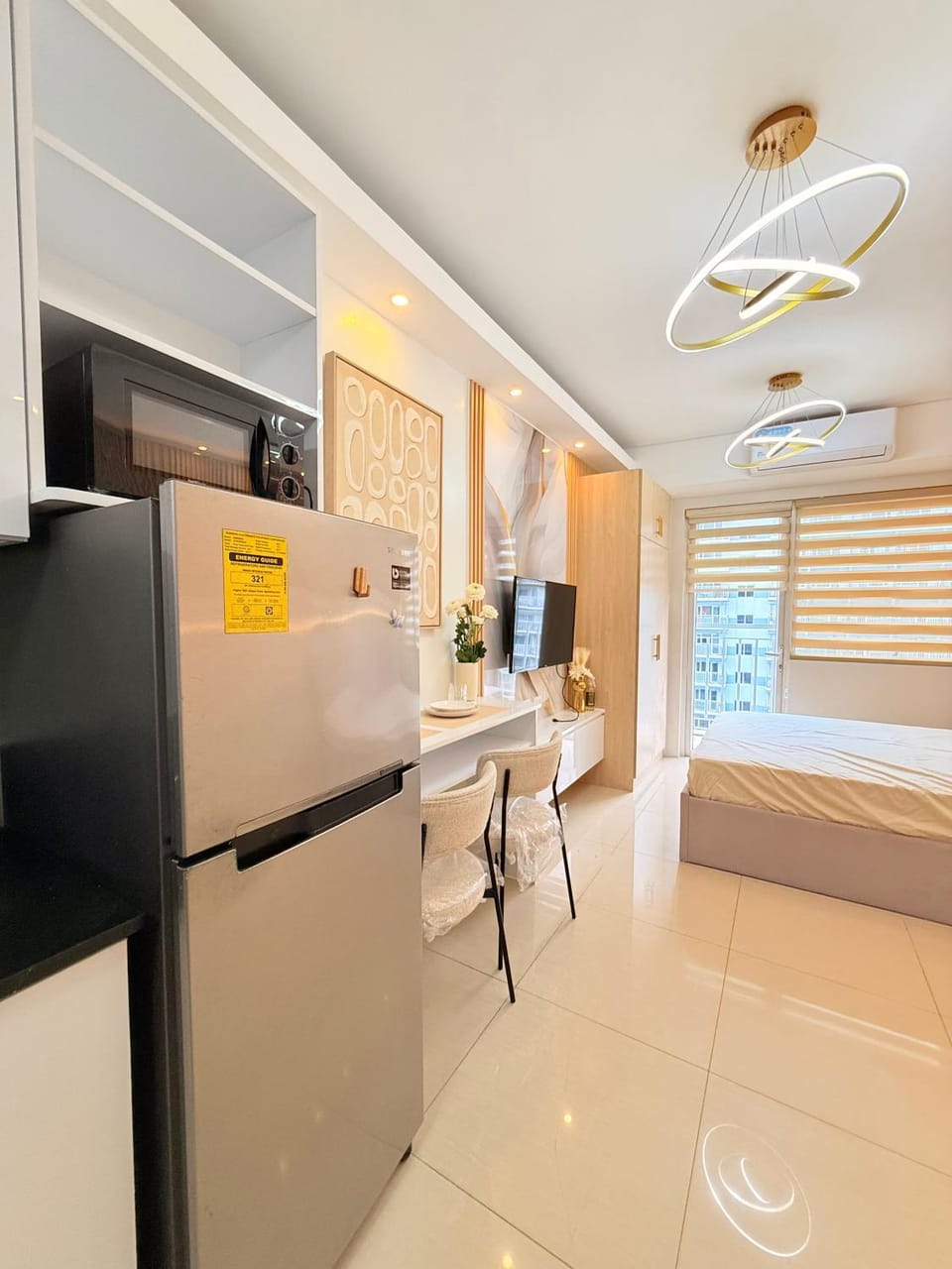 Dining area, Bedroom