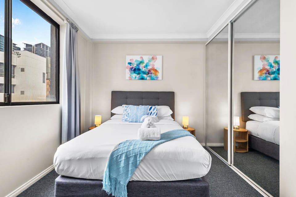 Bed, Bedroom