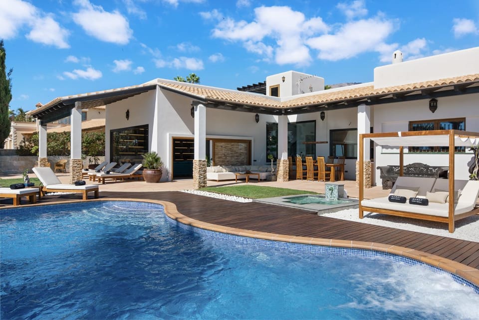 KARAT Villa Samarin House in Canary Islands