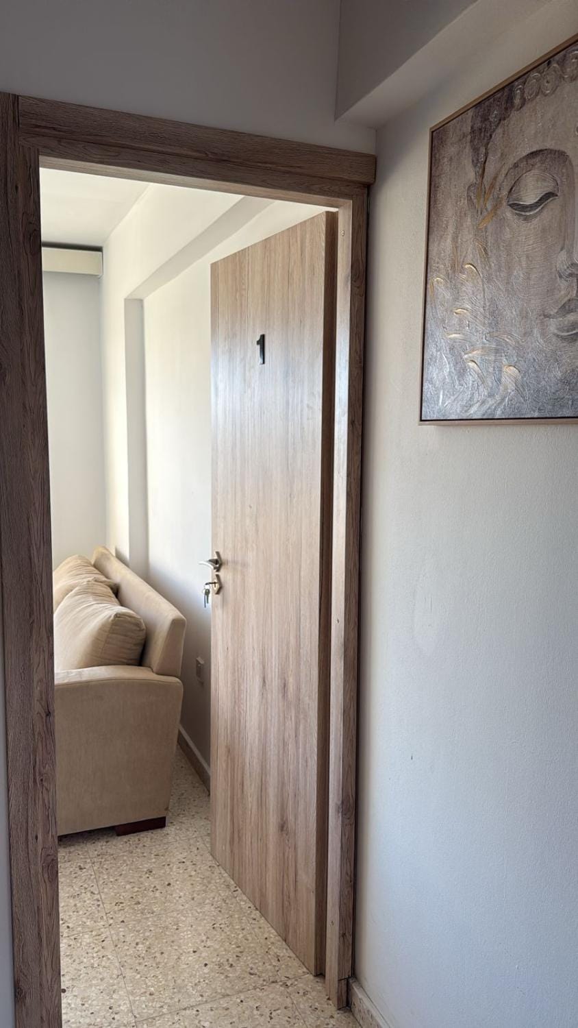 Bed, Seating area, Bedroom