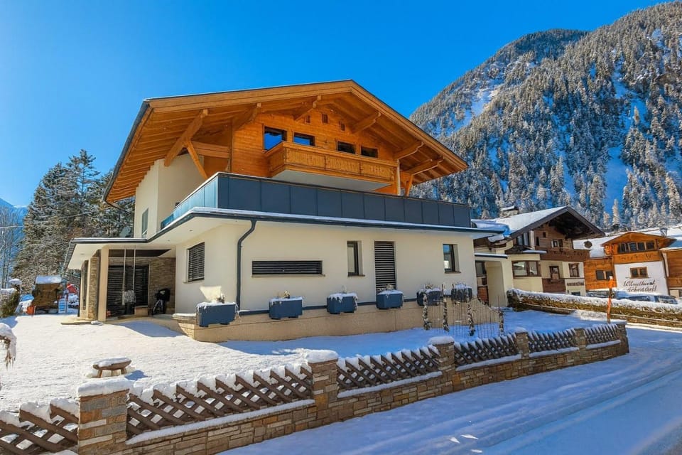 Property building, Winter
