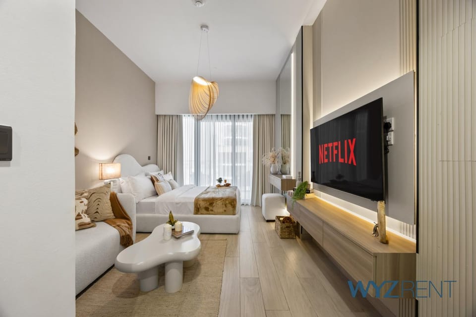 TV and multimedia, Seating area, Evening entertainment