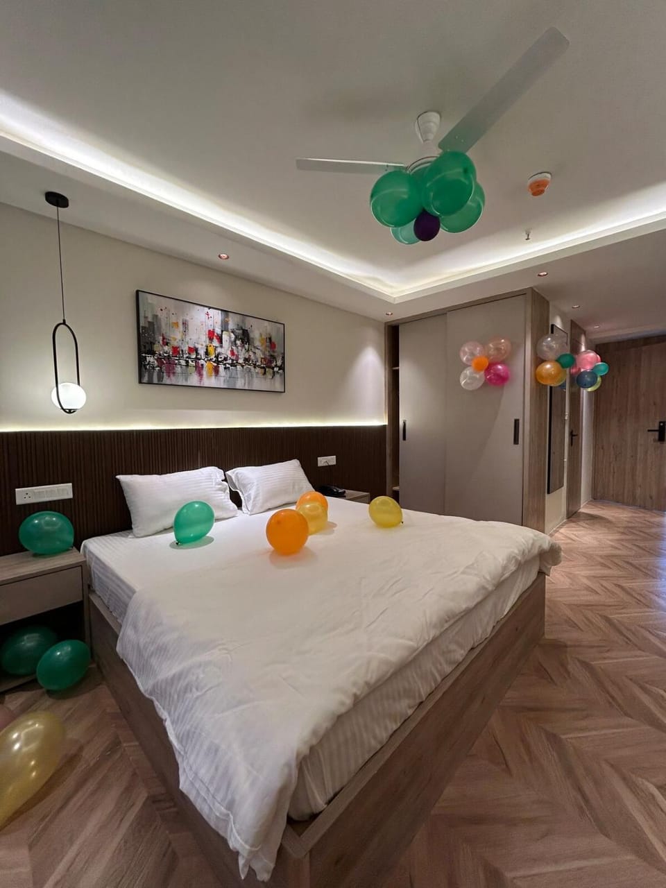 Modern Ghar Studio - Expo Mart - hourly booking available Apartment in Uttar Pradesh