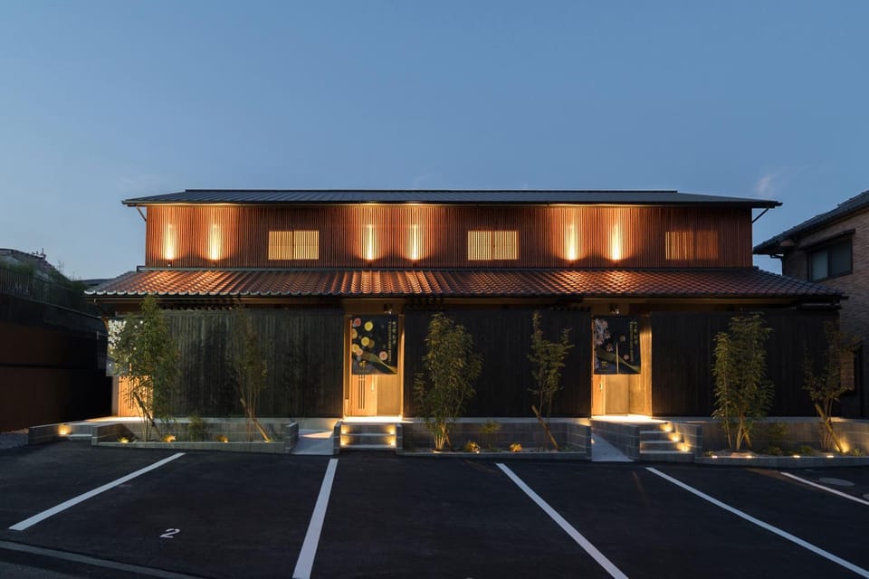 Facade/entrance, Parking