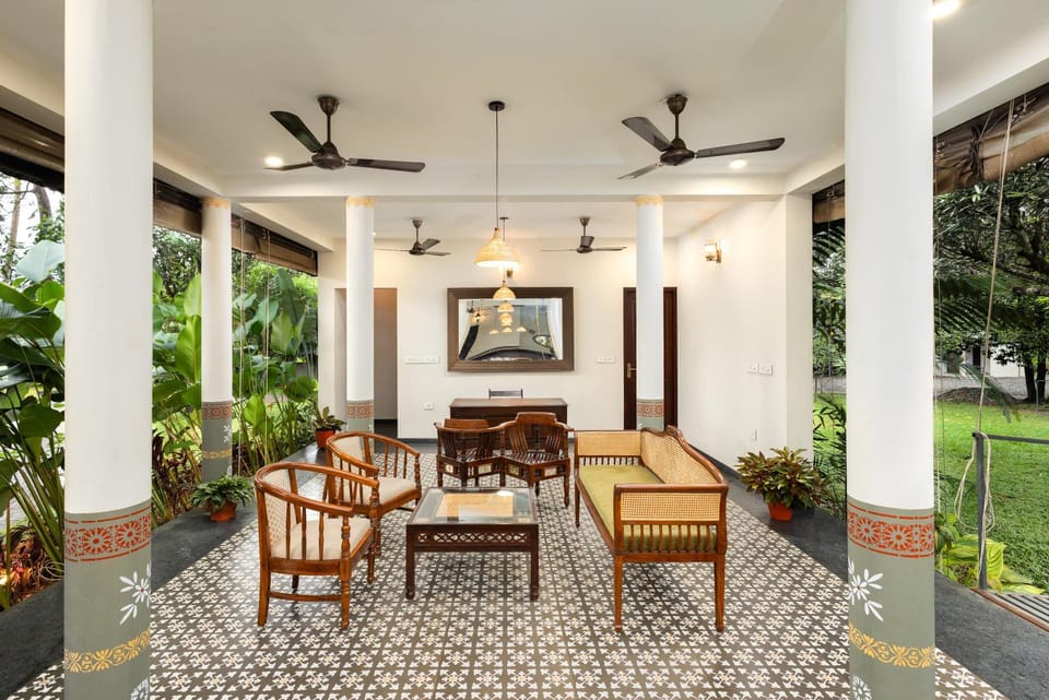 Seating area, Inner courtyard view