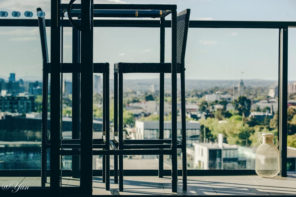 Day, View (from property/room), Balcony/Terrace, City view