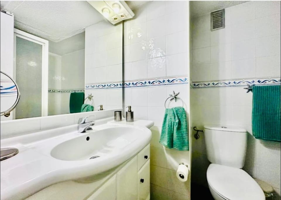 ROOM Nogalera by JZR Apartment in Torremolinos