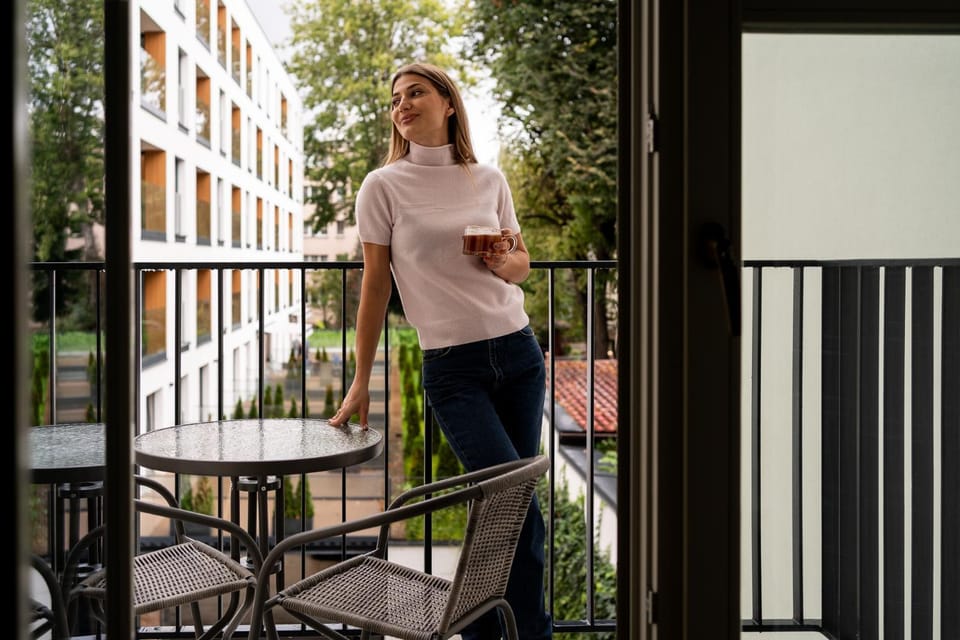 Day, People, View (from property/room), Balcony/Terrace, group of guests