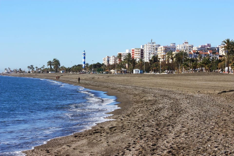 Brand-New 2-Bedroom Apartment, 500m from the Beach Apartment in Torre del Mar