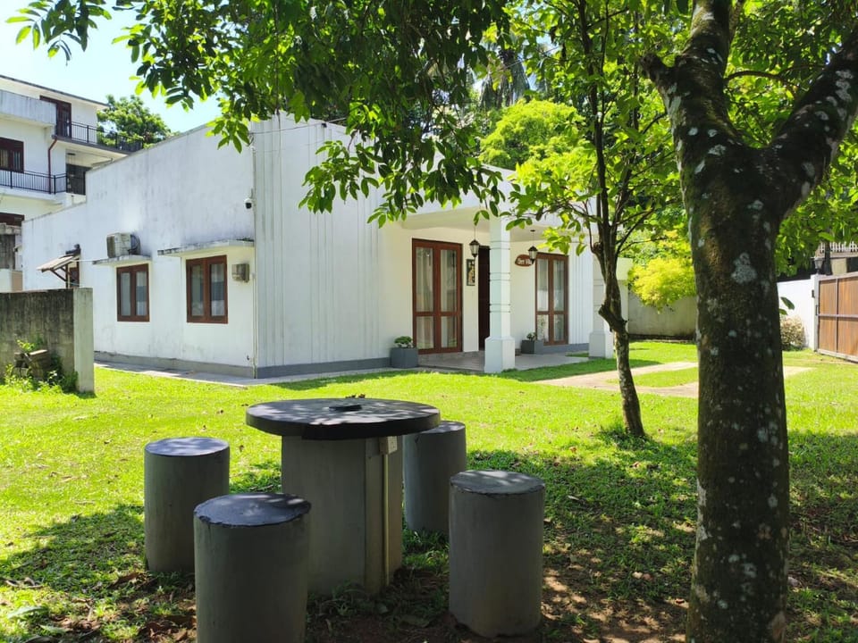 Glen Villa Holiday Home - Galle Villa in Galle