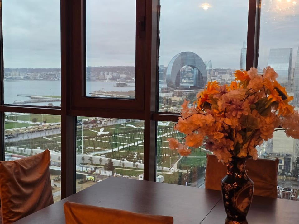 Sea view By AzTur 0070 Apartment in Baku
