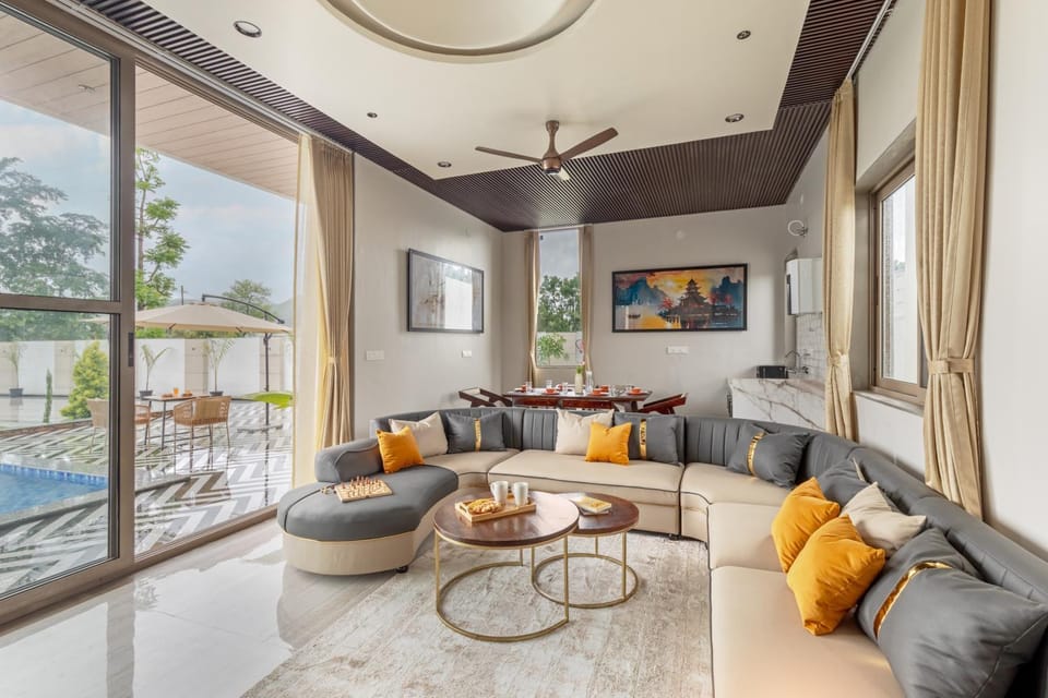 Patio, TV and multimedia, Living room, Seating area, Pool view, Swimming pool
