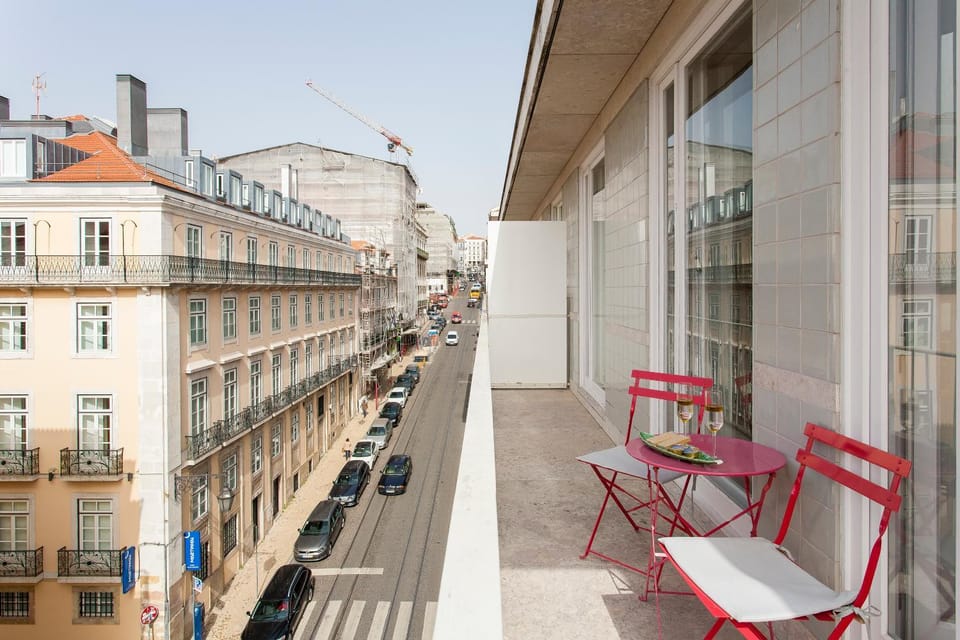 Property building, Balcony/Terrace, City view