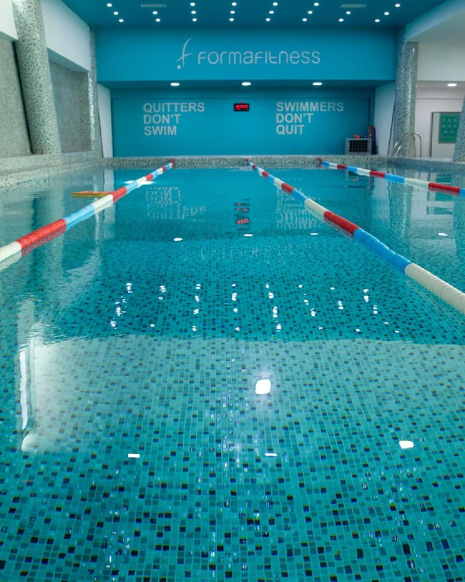 Pool view, Swimming pool, Swimming pool
