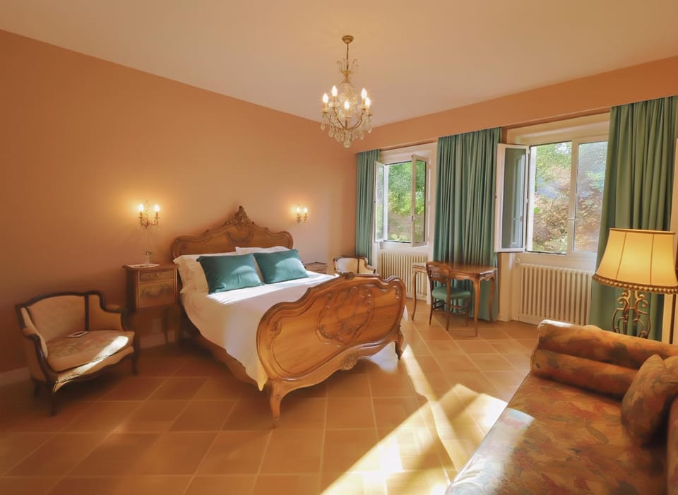 ImaginaSoi - Le Gîte - Maison de Maître très spacieuse avec parc - idéal groupe Villa in Auvergne-Rhône-Alpes