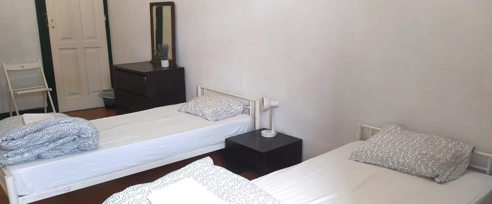 Alojamento Raymundo Bed and Breakfast in Evora