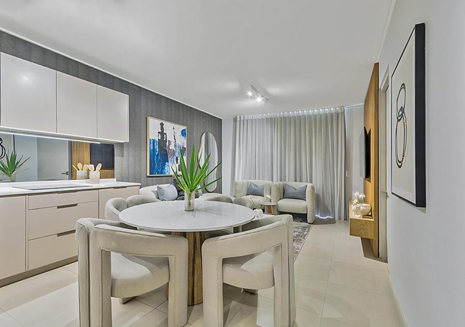 Living room, Seating area, Dining area
