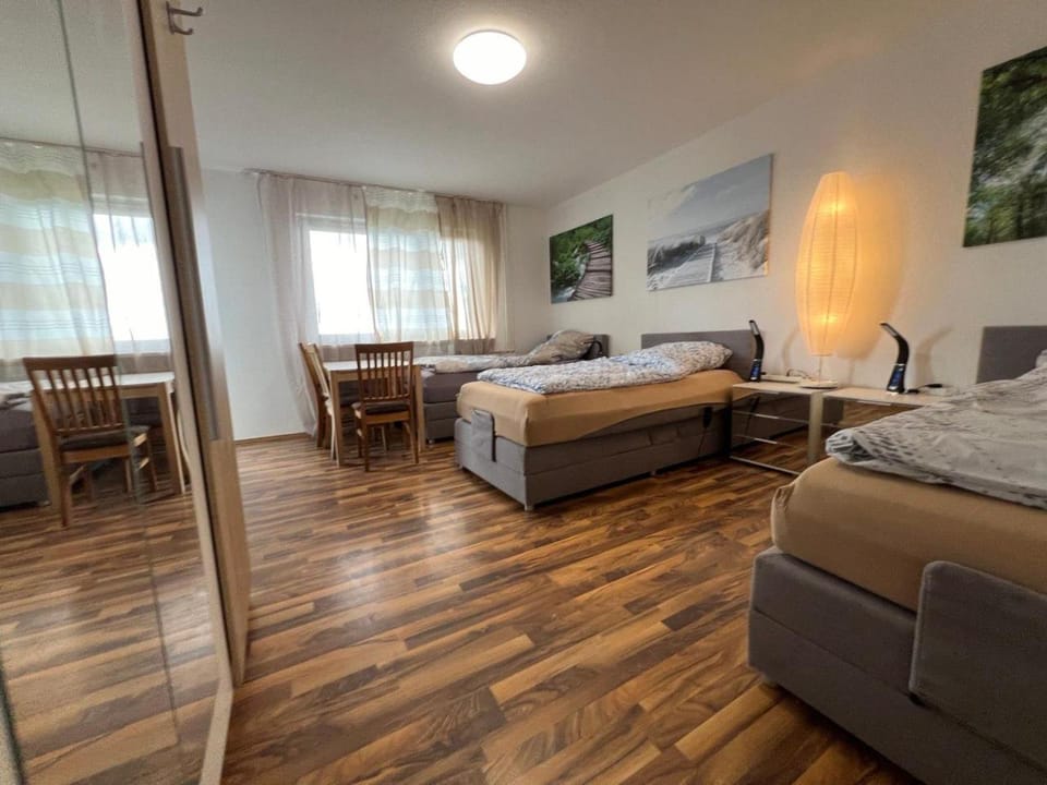 Bed, Seating area, Bedroom
