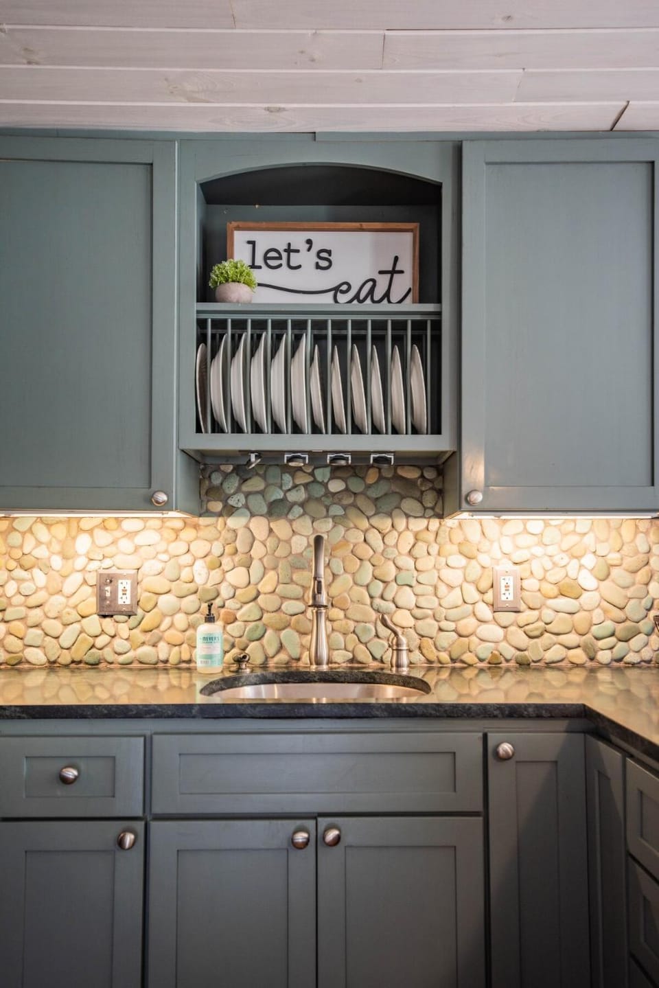 Luxury Driftwood Cottage Saybrook Point House in Old Saybrook
