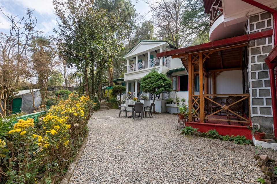 Property building, Garden, Garden view