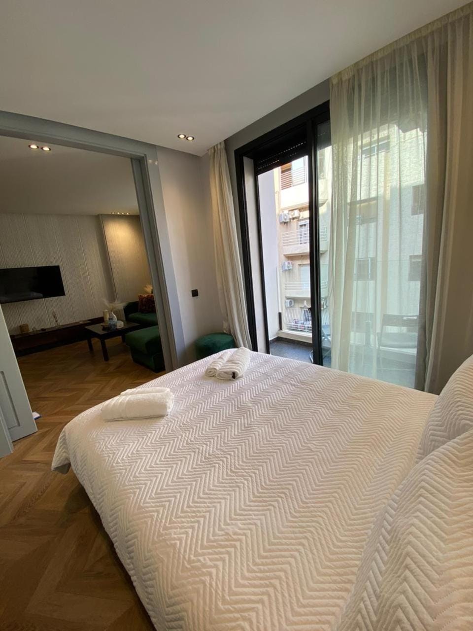 Cosy & Modern apartment with balcony, fiber WiFi & air conditioning Close To KFC & Mcdo Bd 2 Mars In The Heart Of Casablanca Apartment in Casablanca