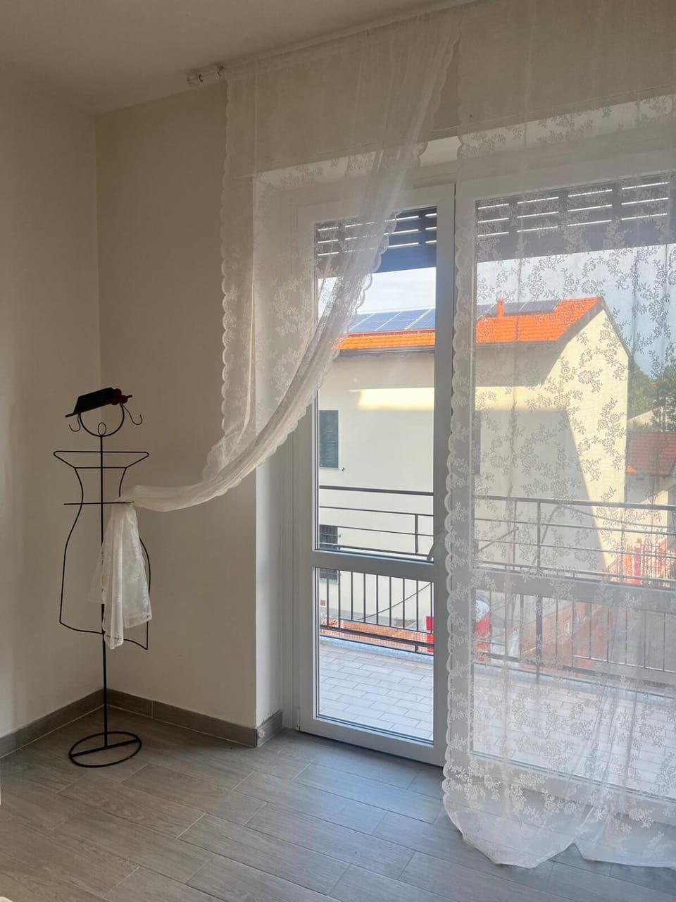 View (from property/room), Balcony/Terrace, Bedroom