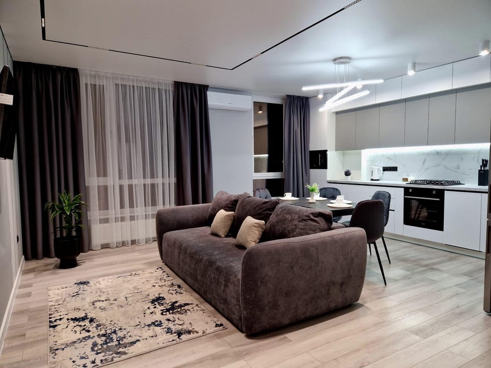 Luxury on Sichovykh Apartment in Lviv Oblast