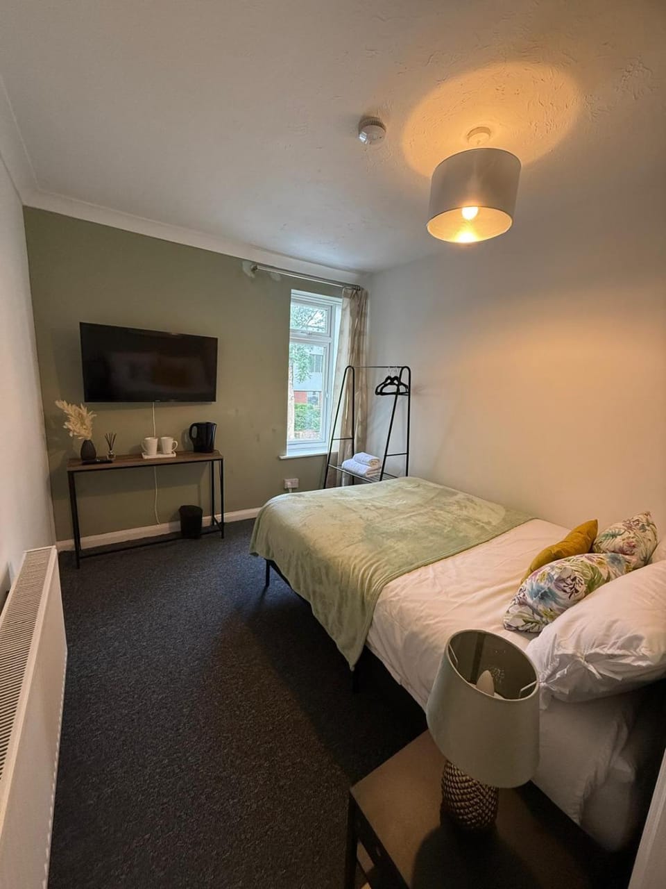 Stylish Private Rooms Bed and Breakfast in Mid Sussex District