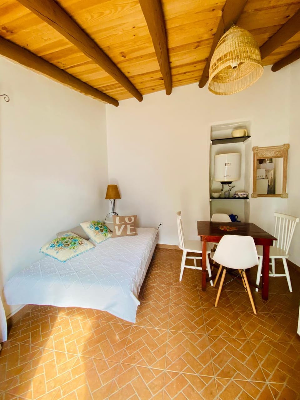 Bed, Living room, Dining area