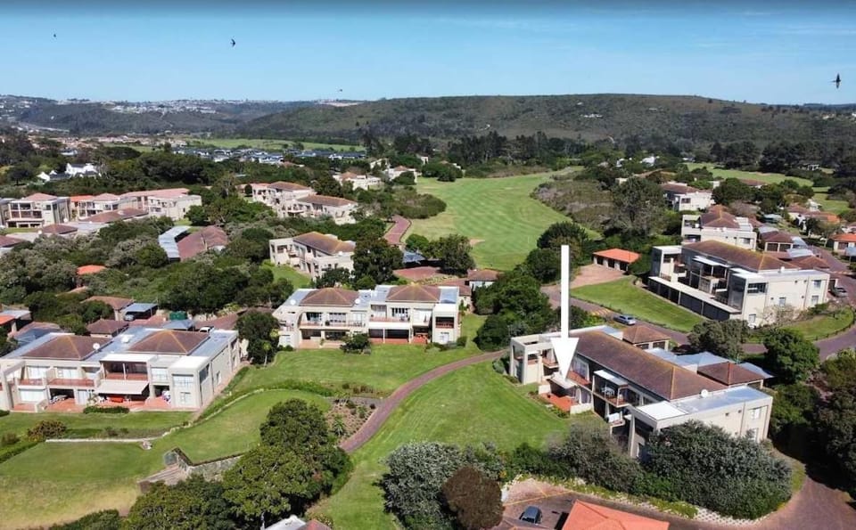 Salty Goose - 2BD APT Sea & Lagoon Views Apartment in Plettenberg Bay