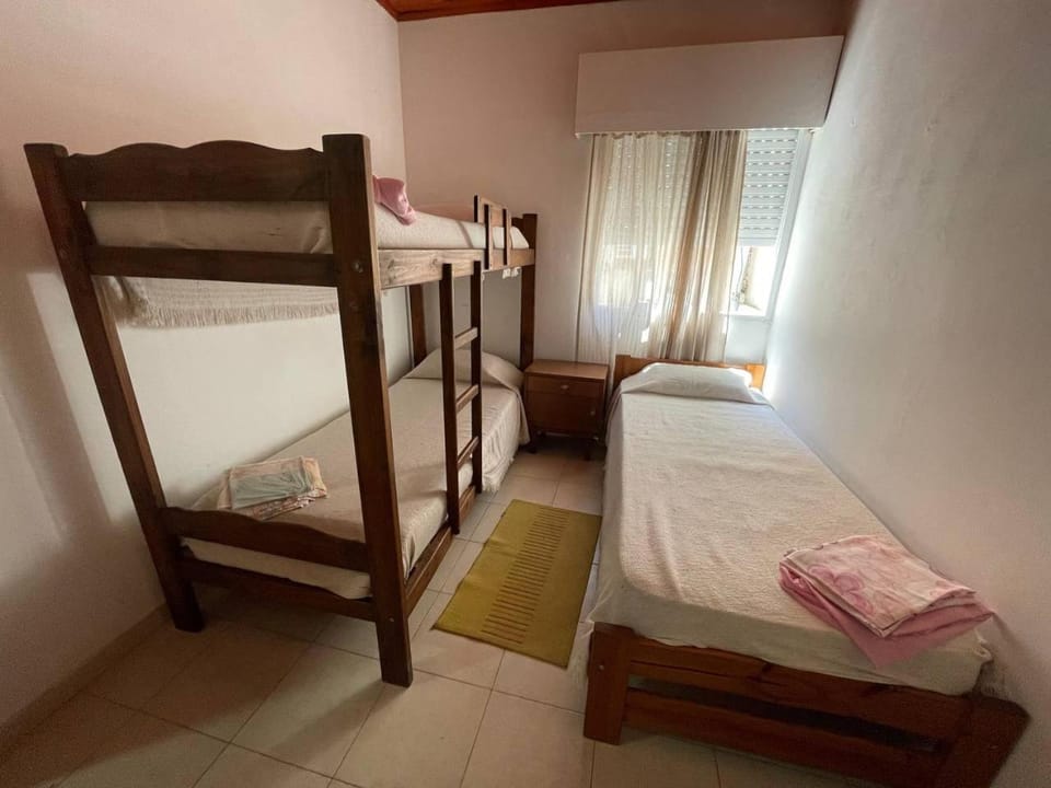 Bed, Photo of the whole room, Bedroom, bunk bed, towels