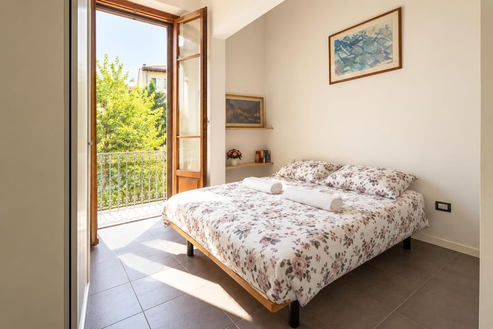Bed, Balcony/Terrace, Bedroom