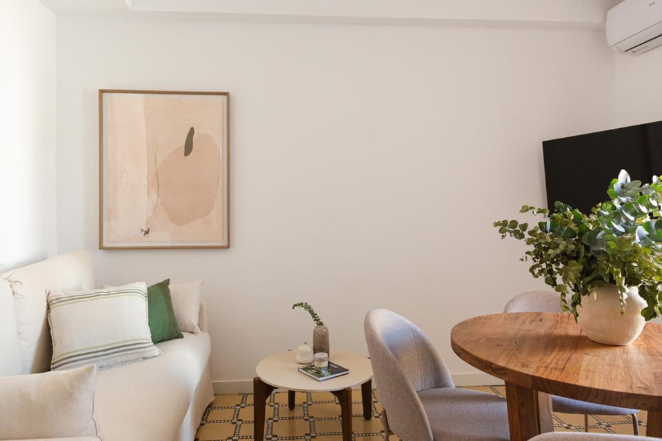 Barcelona - Gracia 3-A Apartment in Barcelona
