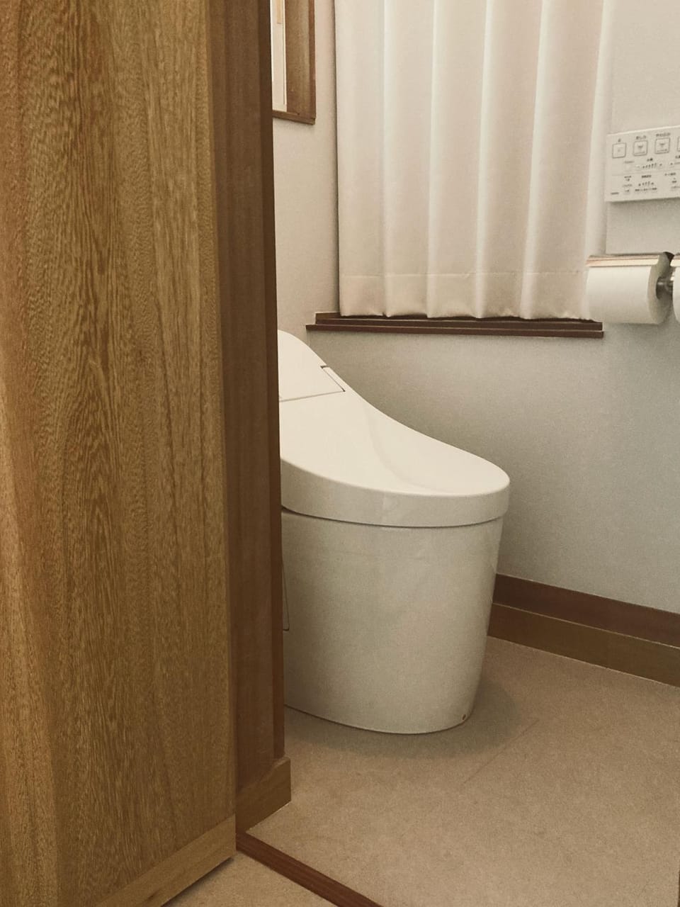 森と温もりに包まれる長野飯綱高原の隠れ宿ヴァイオレットハウス Apartment in Nagano Prefecture
