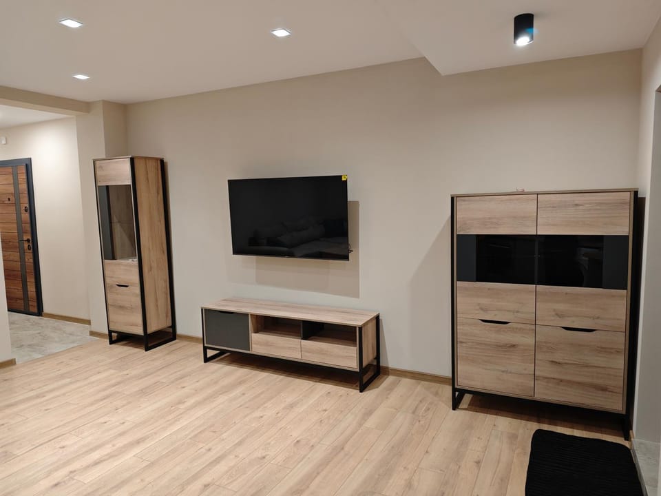 Communal lounge/ TV room, TV and multimedia