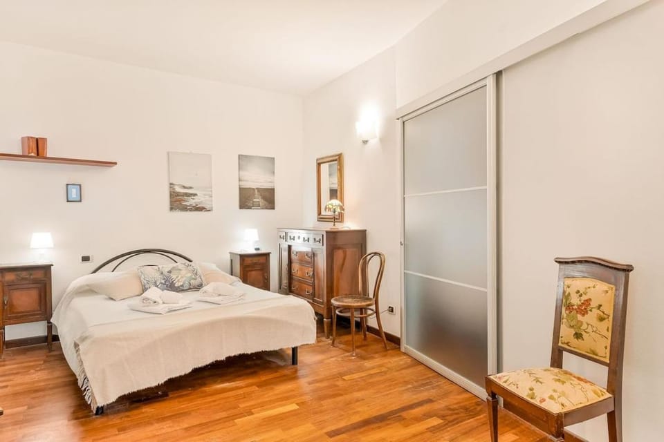 La Loggia del Delfino 5 Terre Sea View AC Apartment in Lerici