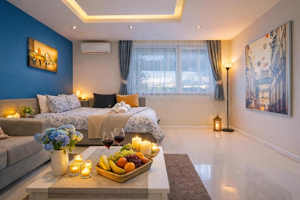 Bed, Living room, Dining area, air conditioner