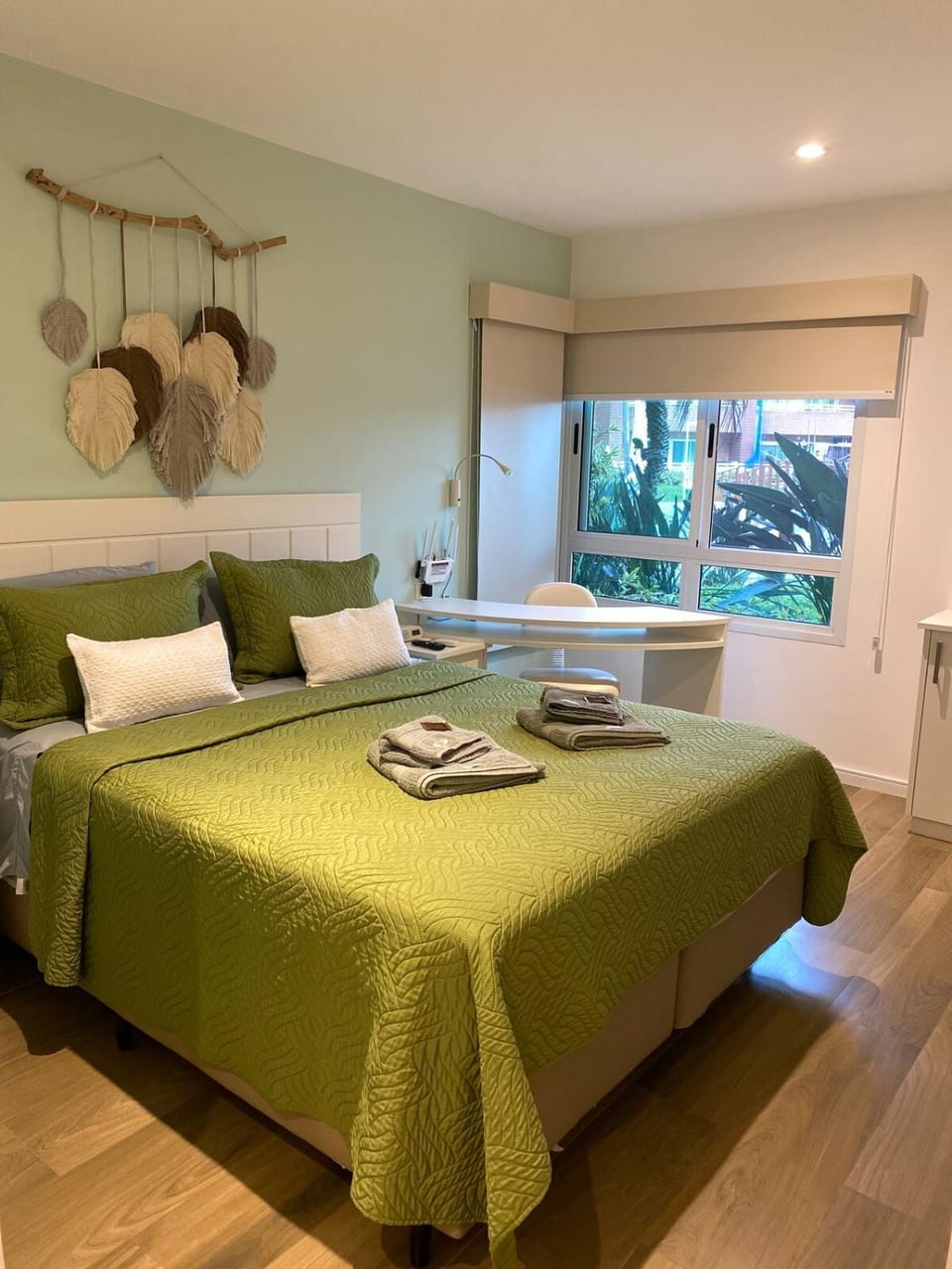 Bed, Photo of the whole room