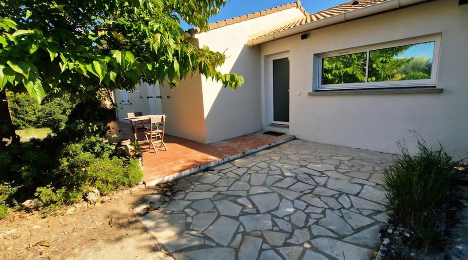 Facade/entrance, Garden