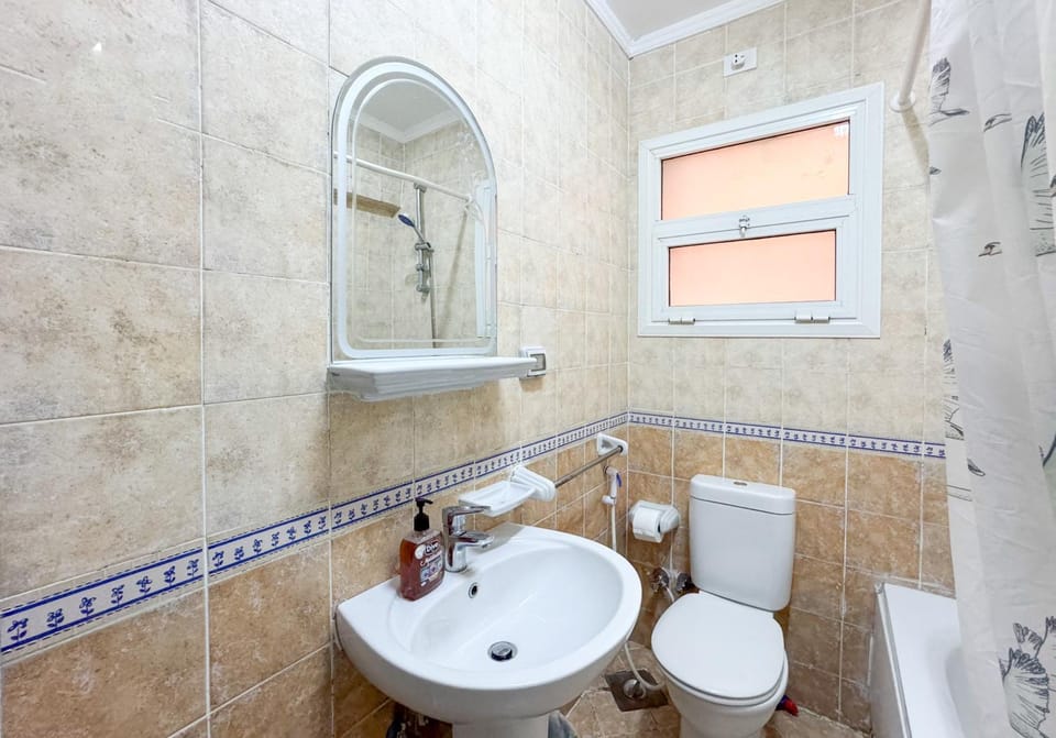 Shower, Toilet, Bathroom, bidet