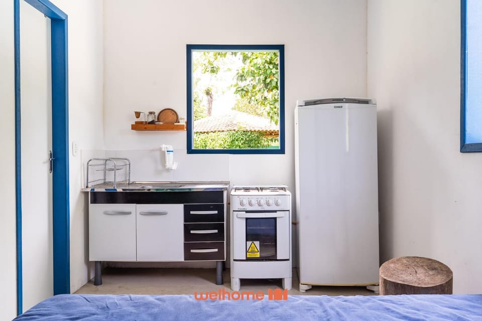 Kitnet em Aldeia Velha com piscina e churrasqueira Apartment in State of Rio de Janeiro