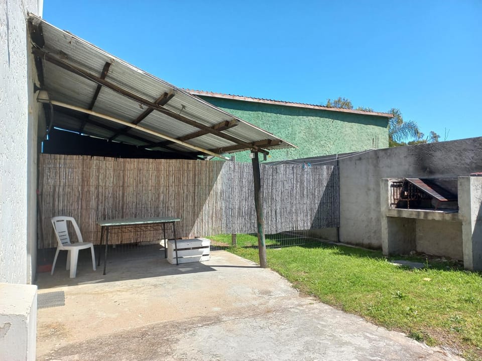 Patio, BBQ facilities