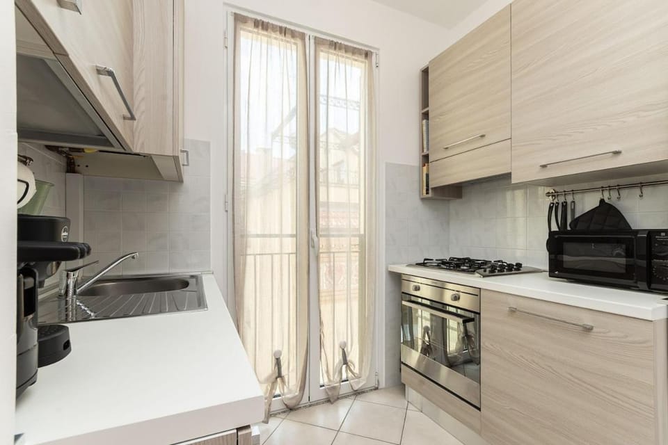 Kitchen or kitchenette, stove, toaster