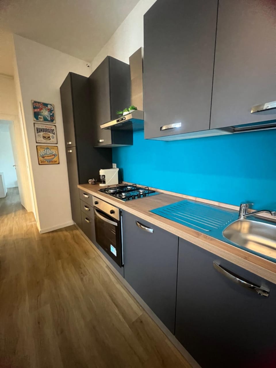 Kitchen or kitchenette