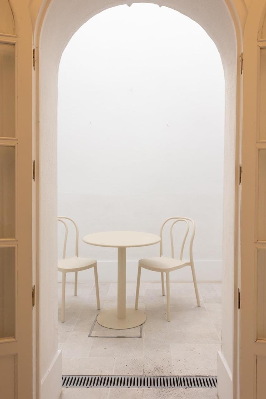Seating area, Inner courtyard view