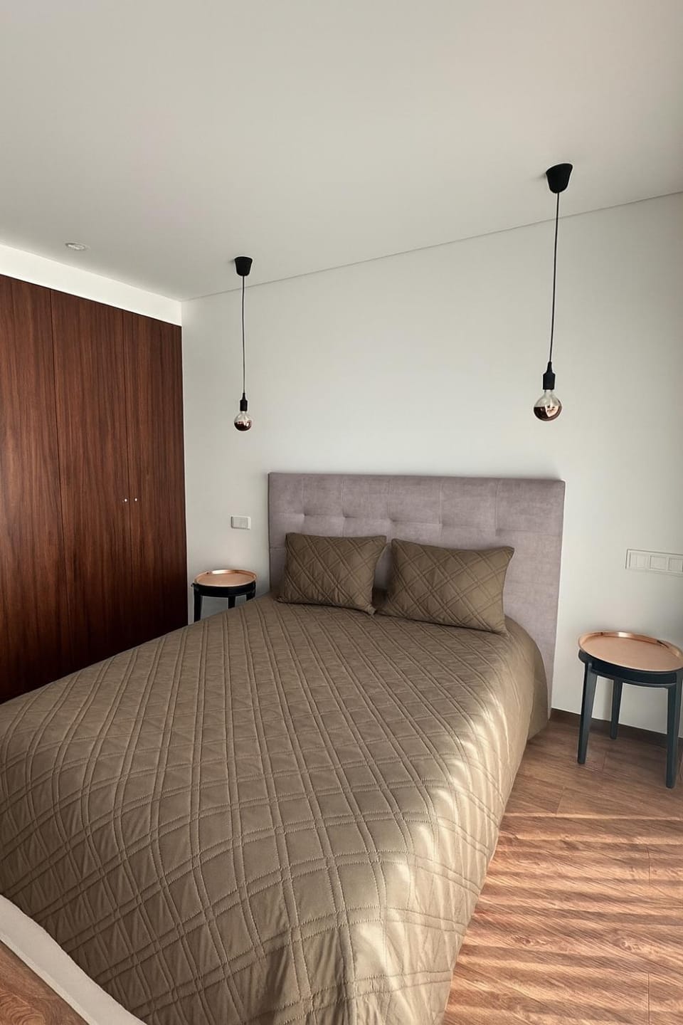 Bed, Photo of the whole room, Bedroom, wardrobe