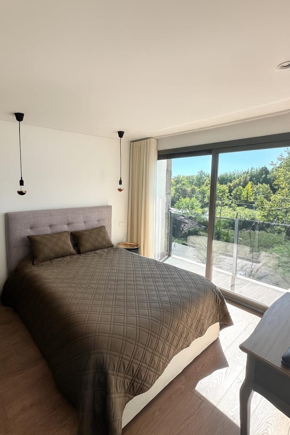 Bed, Natural landscape, View (from property/room), Balcony/Terrace, Bedroom