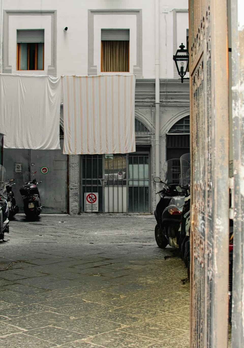 Core to Core Between Toledo and Piazza G Apartment in Naples